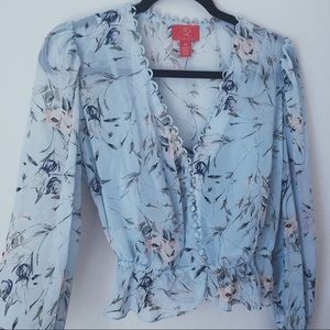 Long sleeve floral top